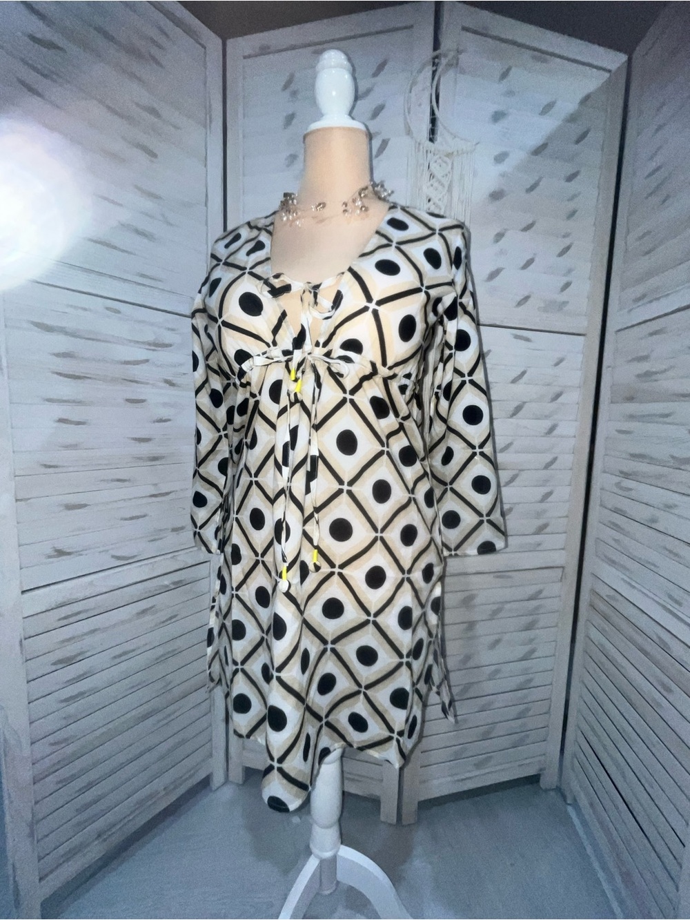 100% cotton Echo Black Cream Geometric Tie-Front Top